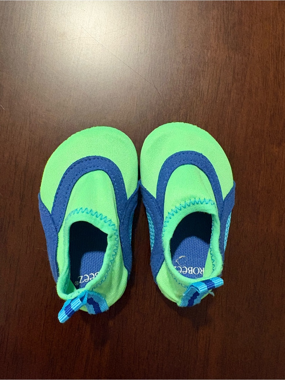 Green & Blue Kids Water Shoes by Robeez 3 aqua swim
